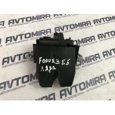 Замок кришки багажника Ford Focus 3 2011-2017 8M51R442A66DA